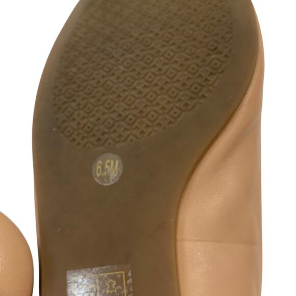 Tory Burch LOWELL 2 Tan Slip on ballet Leather Flats with logo Detail Size 6.5 - Picture 7 of 8